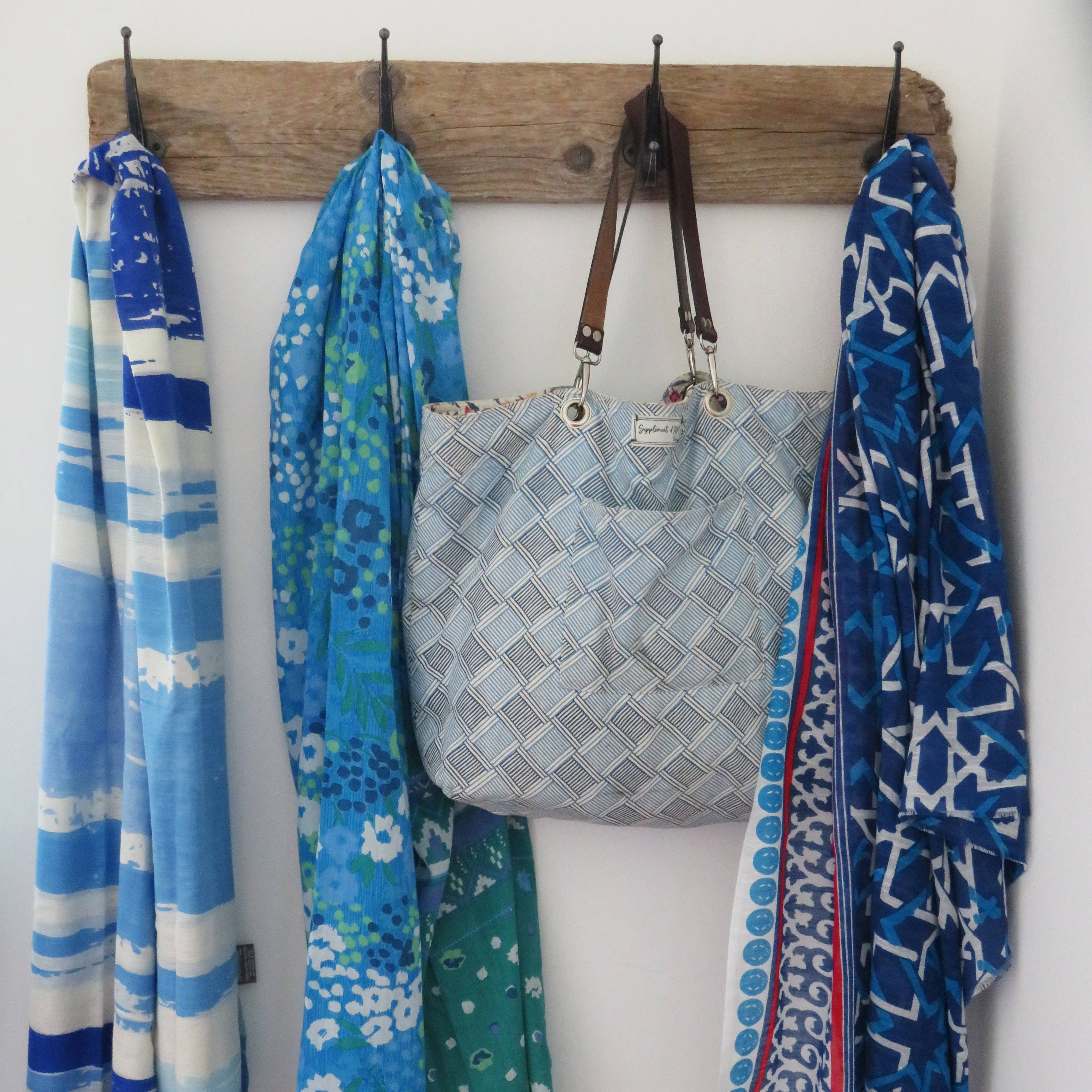 Pareo Valdemosa Stole in Green Flower Cotton