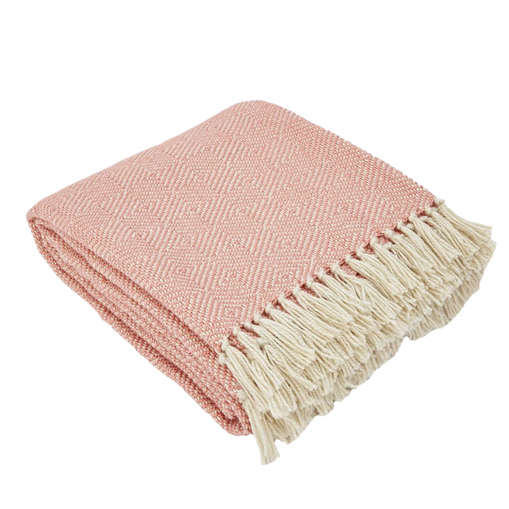Diamond Coral Blanket: 250cm x 130cm