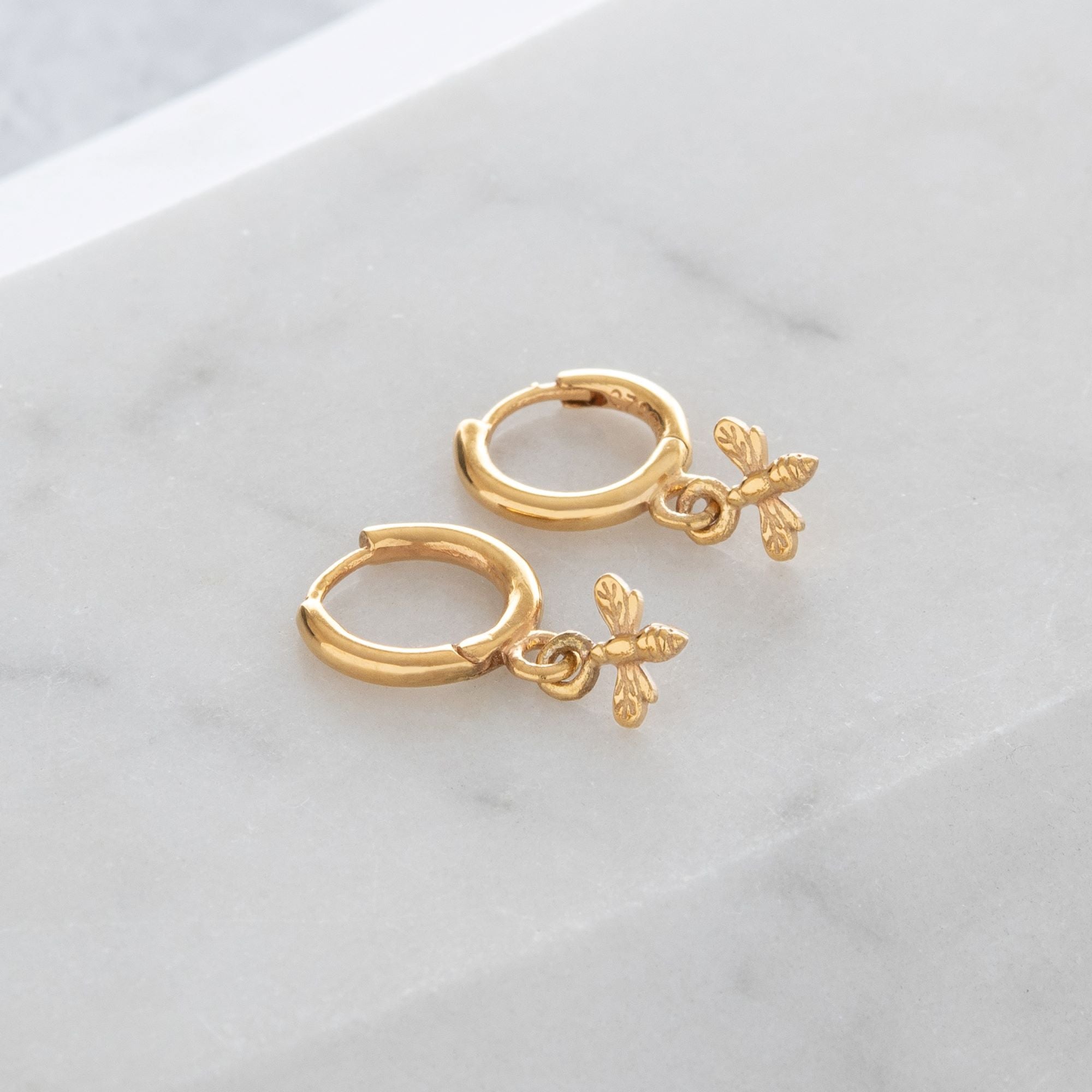 gold bee earrings 