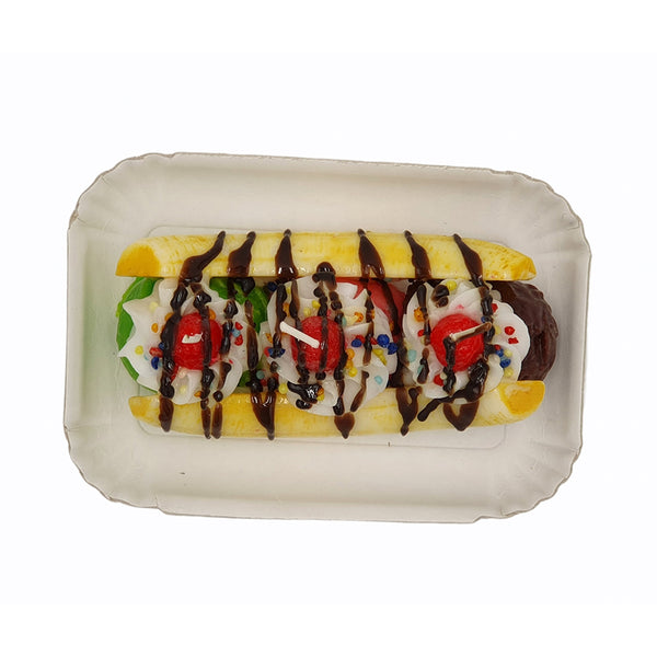 Banana split wax candle 