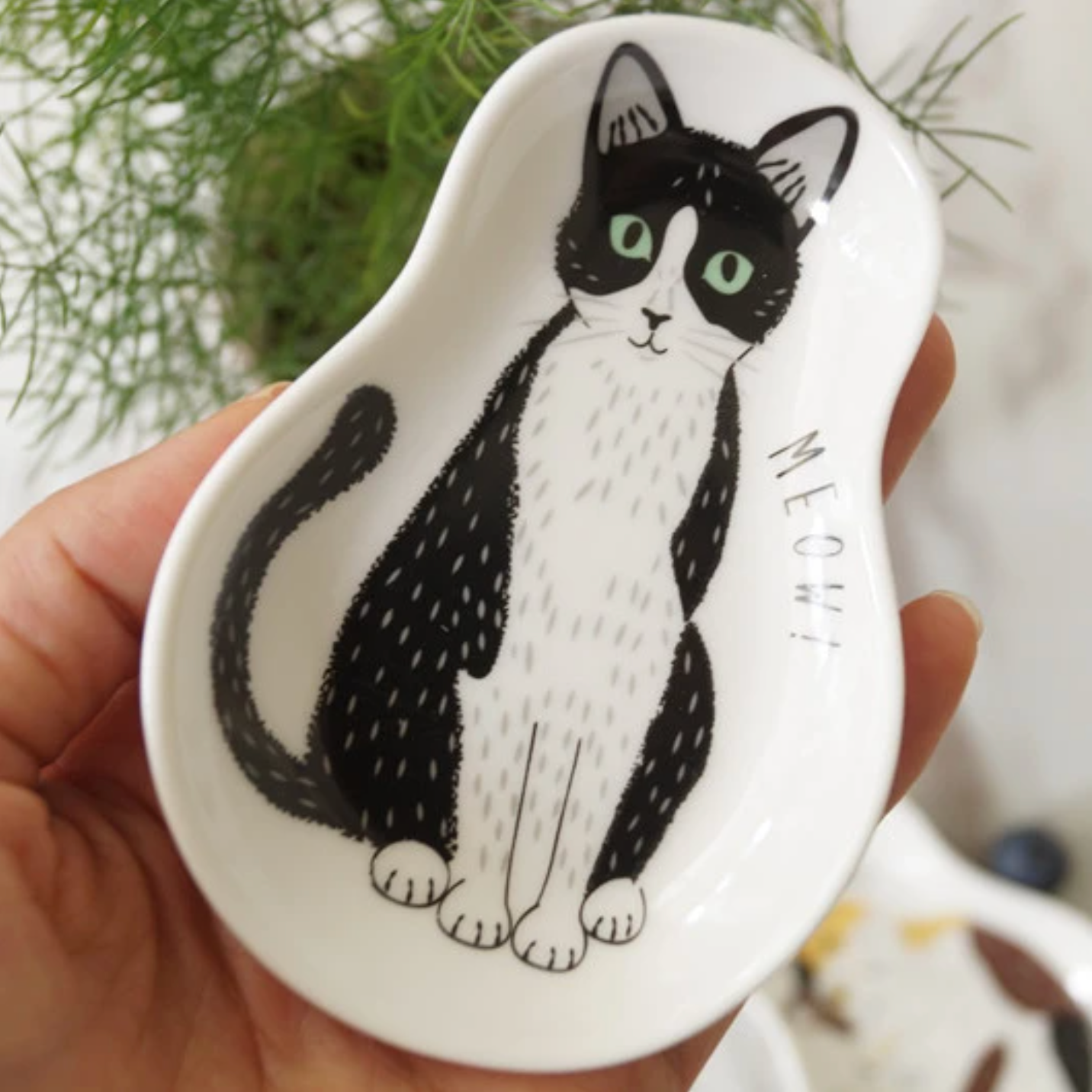 Cat Ceramic Seasoning Dish: Sitting Black Cat