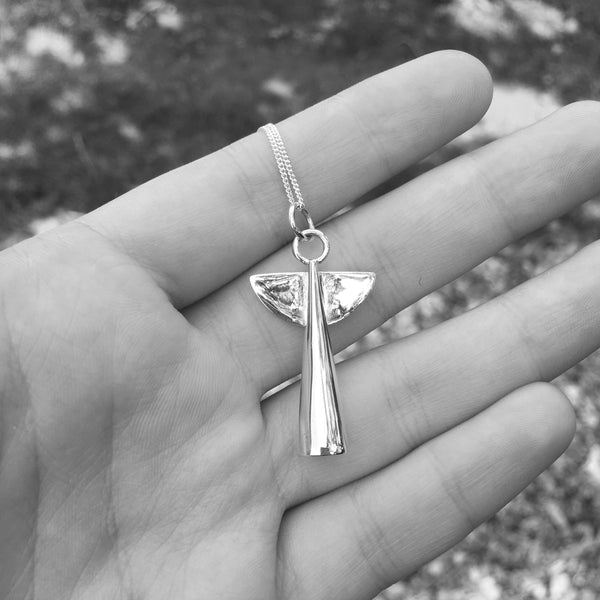 angel in hand 
