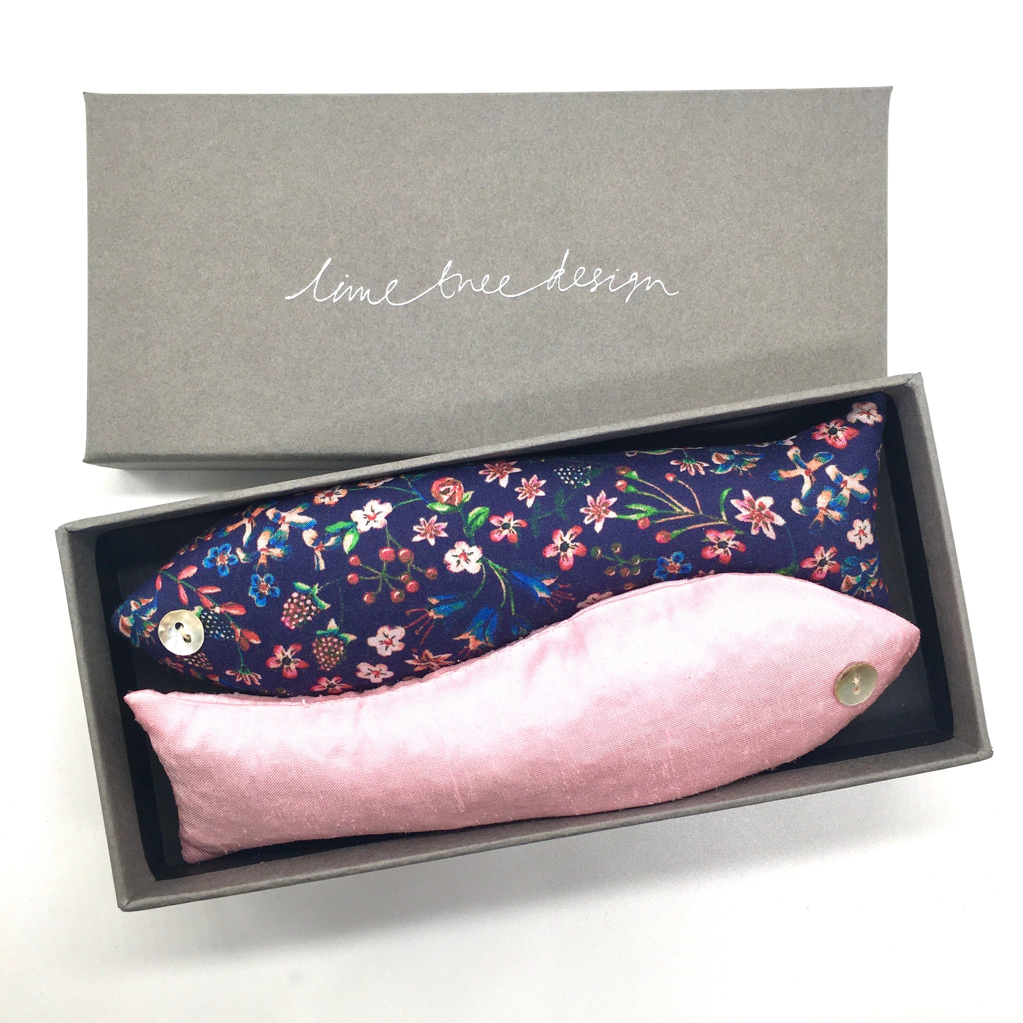 Box of 2 Lavender Fish - My Fair Lady
