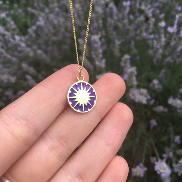 supernova on hand to show size 