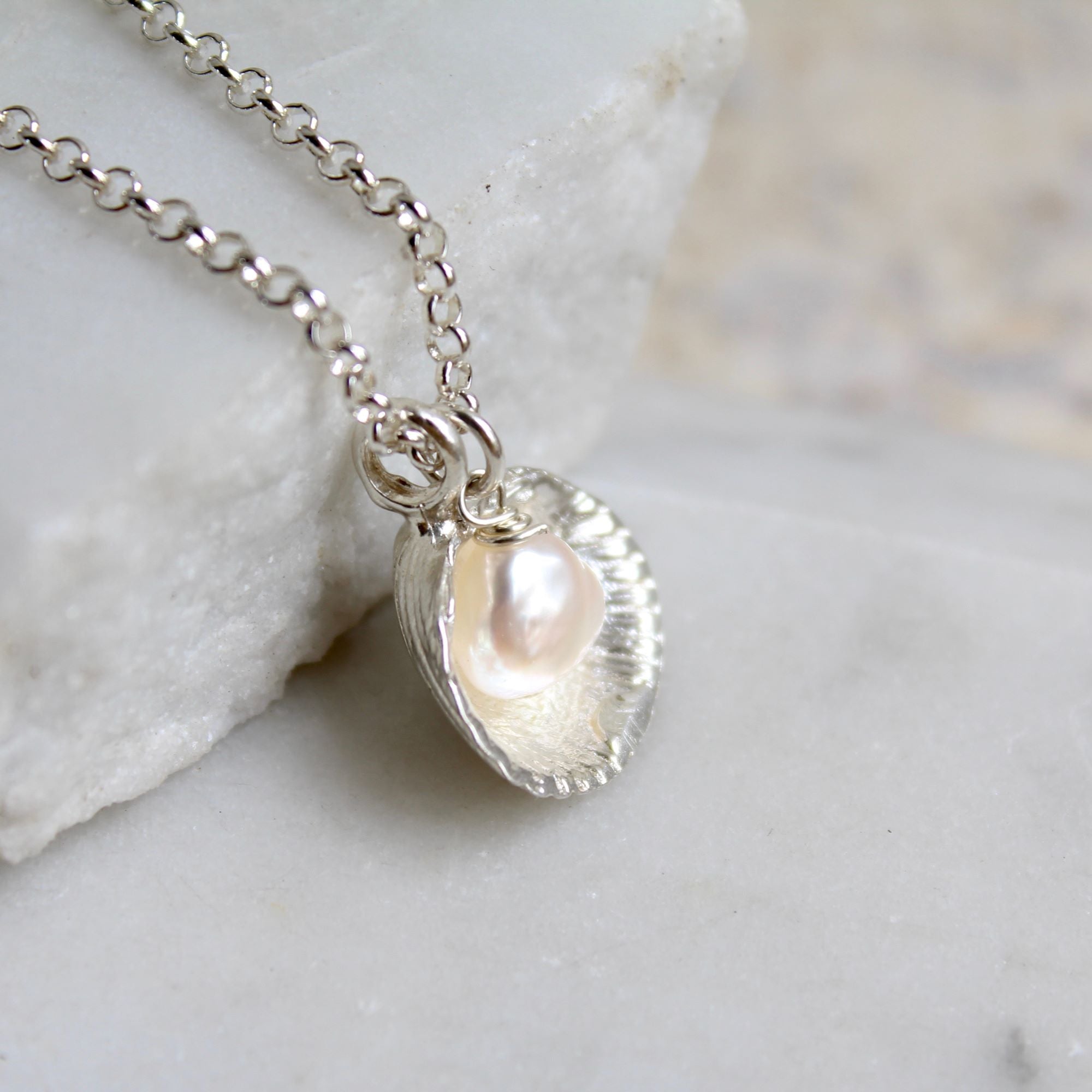 Venus Shell and Pearl Necklace Sterling Silver