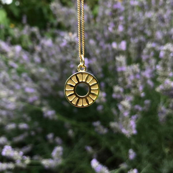 Flower Insert Ring Medallion Necklace