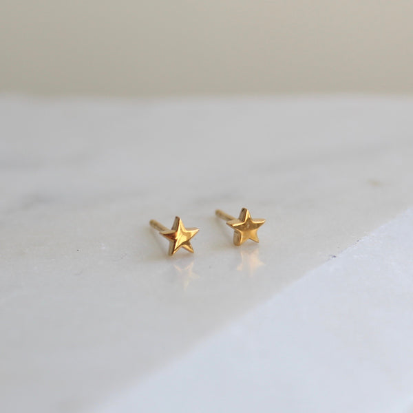 Mini Star Stud Earrings 14ct Solid Gold