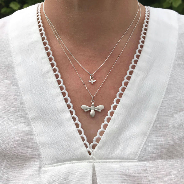 Brushed silver queen bee in sterling silver 
