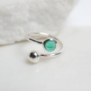 Adjustable Birthstone Ring May: Sterling Silver and Emerald