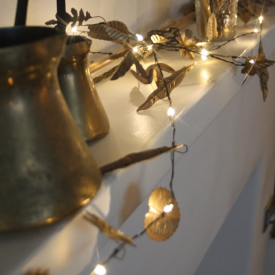 Gold Leaf Light Chain